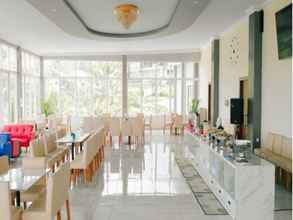 ร้านอาหาร 4 Grand Panorama Hotel 