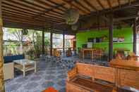 Bar, Cafe and Lounge Abian Huts Dream Beach Lembongan