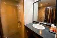 In-room Bathroom Green Hayaq Syariah Hotel