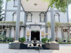 外観 4 Hotel Ghotic Bandung