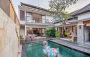 Hồ bơi 3 Nyanyi Sanctuary Villa by Ini Vie Hospitality