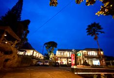 外観 3 Akasa Hotel Kaliurang