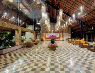 Lobby 2 THE 1O1 Bali Oasis Sanur