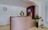 Lobby 6 SUPER OYO Collection O 92277 Setra Priangan Guest House