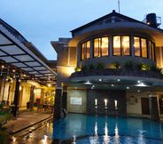 Exterior 7 Hotel Sriti Magelang