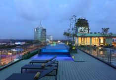 Kolam Renang 7 Hotel Santika Premiere Bintaro