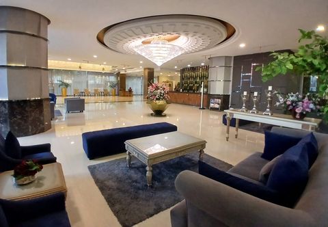 Bangunan Grand Paragon Hotel 
