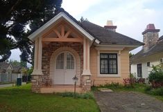 CleanAccommodation 5 Villa Kota Bunga Aglaonema