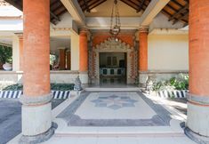 Bangunan 6 Hotel Oranjje