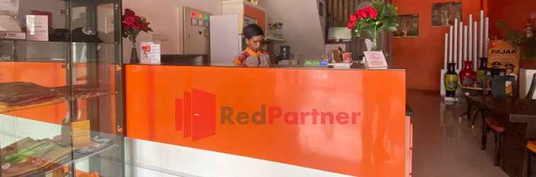 Lobi Hotel Alpha Makassar RedPartner