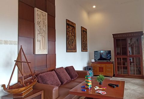 Fasilitas Hiburan De Bukit Dago Villa by HouseinBandung