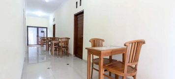 Others 4 RedDoorz near Rumah Sakit Condong Catur