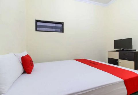Bedroom RedDoorz near Rumah Sakit Condong Catur