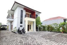 Exterior RedDoorz near Rumah Sakit Condong Catur