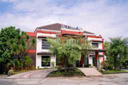 Hotel Bandara Syariah, USD 24.68