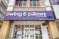 Exterior Swing & Pillows @ USJ Taipan