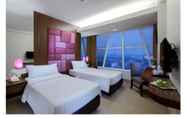 Bedroom 5 Quest Hotel Darmo - Surabaya by ASTON
