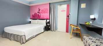 Kamar Tidur 3 favehotel Kelapa Gading Jakarta