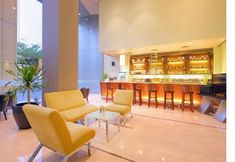 Lobby 3 Quest Hotel Simpang Lima - Semarang by ASTON