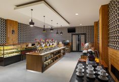 餐厅 5 Hotel Neo Dipatiukur by ASTON