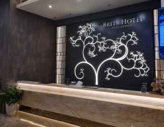 Lobby 2 Brits Hotel Puri Indah