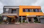 Exterior 2 Votel Kartika Abadi Hotel Madiun