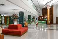 Lobby ASTON Tanjung Pinang Hotel & Conference Center