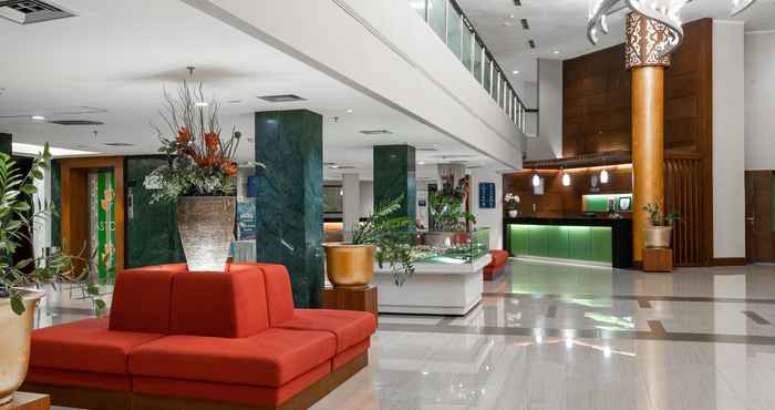 Lobby ASTON Tanjung Pinang Hotel & Conference Center