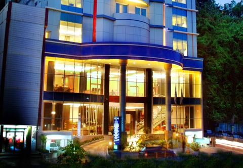 Bangunan ASTON Jayapura Hotel & Convention Center