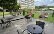 Quầy bar, cafe và phòng lounge 7 Grand Inna Samudra Beach