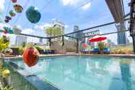 Swimming Pool Galleria 10 Sukhumvit Bangkok Hotel by Compass Hospitality		