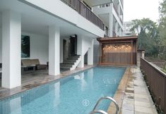 Swimming Pool 6 Tulip Hill View Villa 6 bedrooms with a private swimming pool and movie room