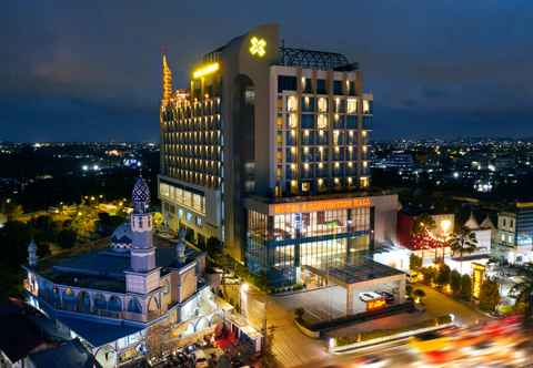 Bên ngoài Platinum Hotel & Convention Hall Balikpapan