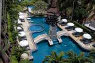 Kolam Renang Phuket Island View