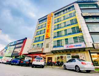 Luar Bangunan 2 Sun Inns Hotel Puchong Jaya