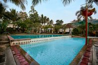 Kolam Renang Horison Resort Tlogo Semarang