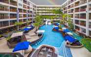 Swimming Pool 2 Deevana Plaza Phuket Patong
