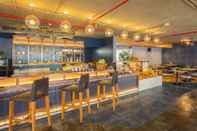 Bar, Kafe dan Lounge Deevana Plaza Phuket Patong