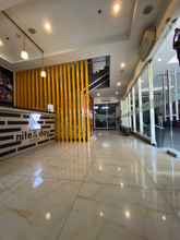 Lobby 4 Nite & Day Surabaya​ -​ Gunungsari