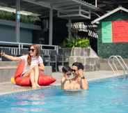 Swimming Pool 7 Grand Tjokro Premiere Bandung