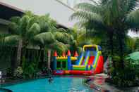 Swimming Pool Grand Tjokro Balikpapan