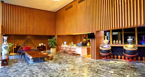 大堂 2 Beyond Karon