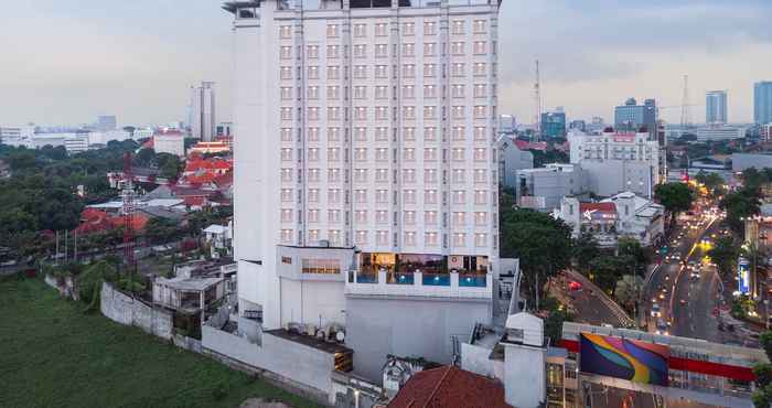 Bên ngoài Swiss-Belinn Tunjungan Surabaya