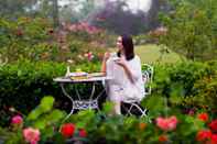 Nearby View and Attractions Kebun Mawar Situhapa