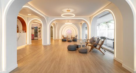 Lobby 2 The Tint at Phuket town