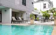 Swimming Pool 4 Cape House Langsuan Hotel