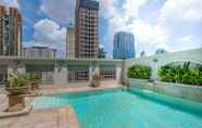 Swimming Pool 3 Cape House Langsuan Hotel