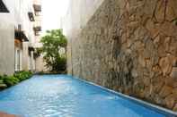 Swimming Pool Andelir Hotel Simpang Lima Semarang