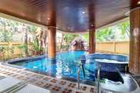 Swimming Pool Nova Gold Hotel 