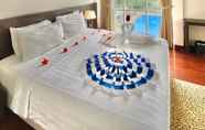 Bedroom 3 Oasis Siliwangi Hotel & Waterpark 